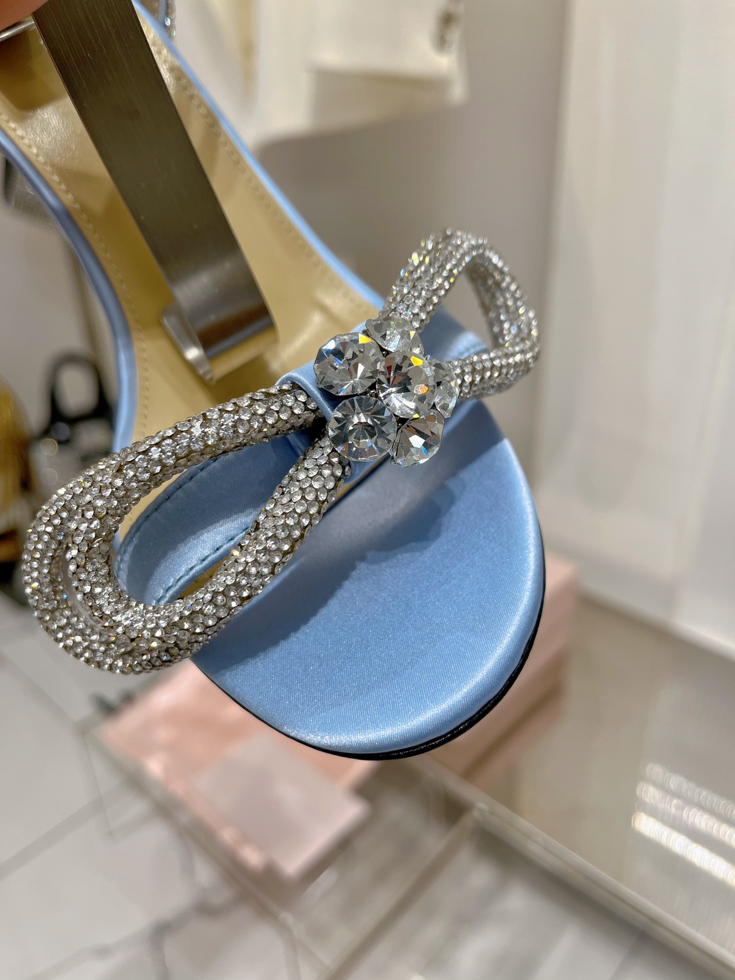 Superior Mach Mach Double Bow Satin Replica Sandals - Image 7