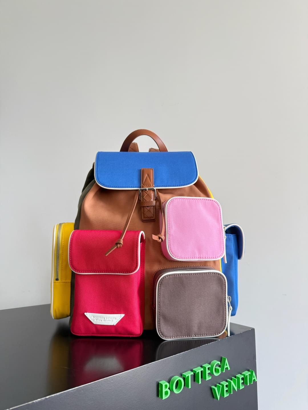 Copy Bottega Veneta Crossroad Multipocket Replica Backpack