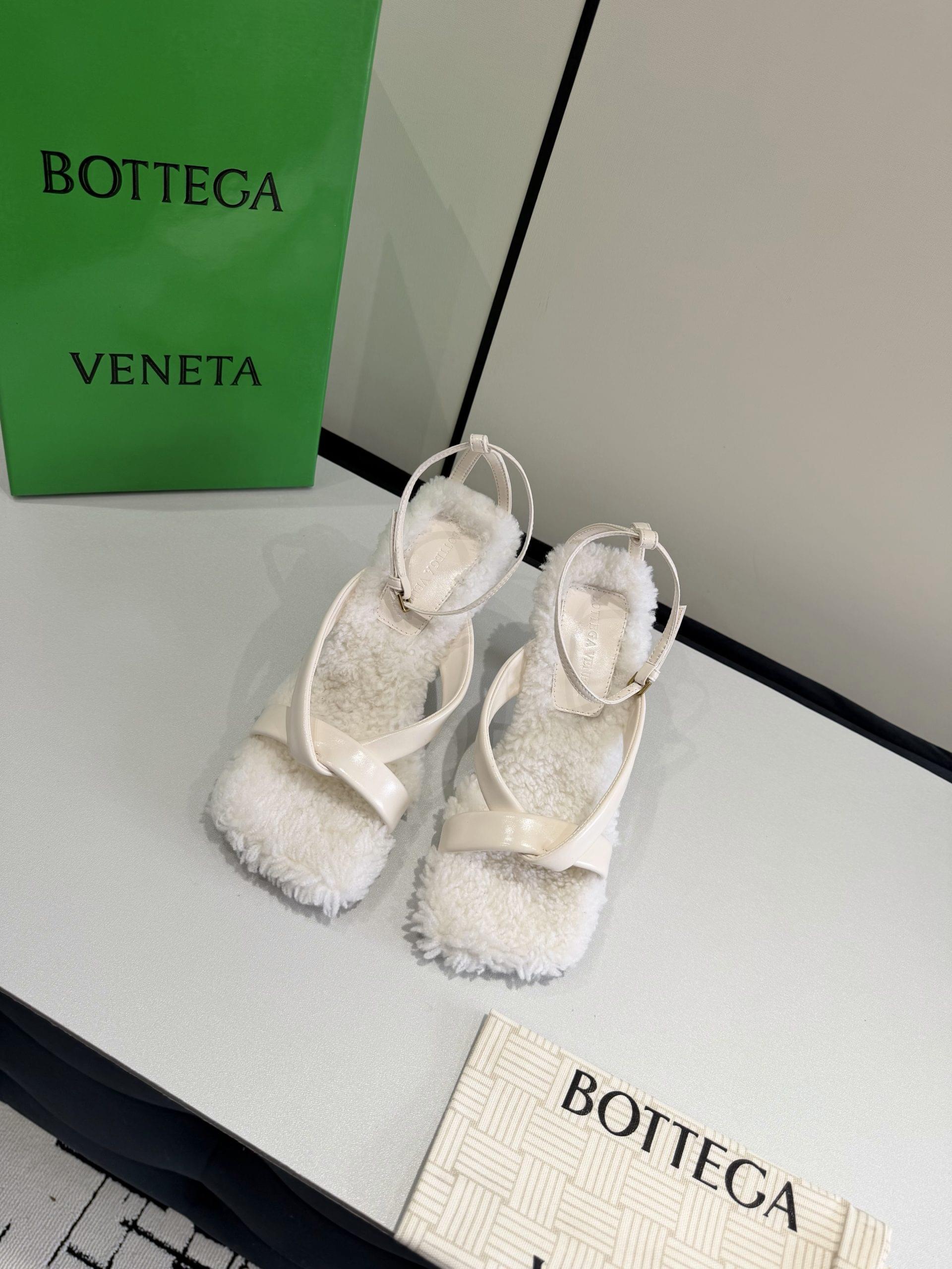 Elite Bottega Veneta Riva Strap Replica Sandal