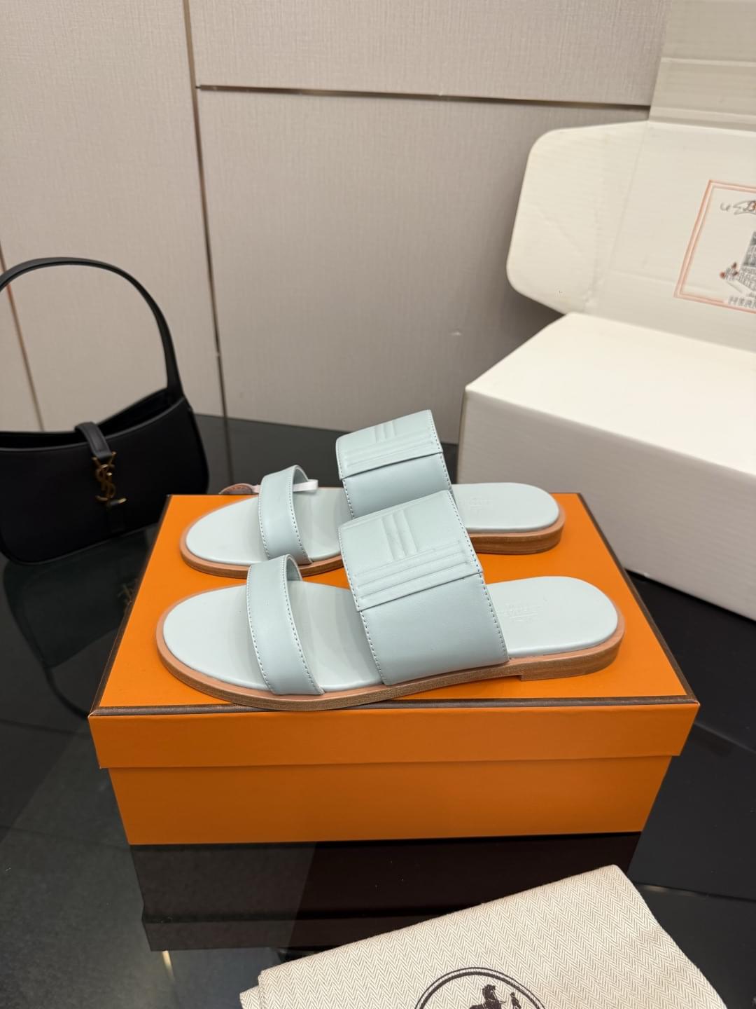 Mirror Quality Hermes Mona Replica Sandal