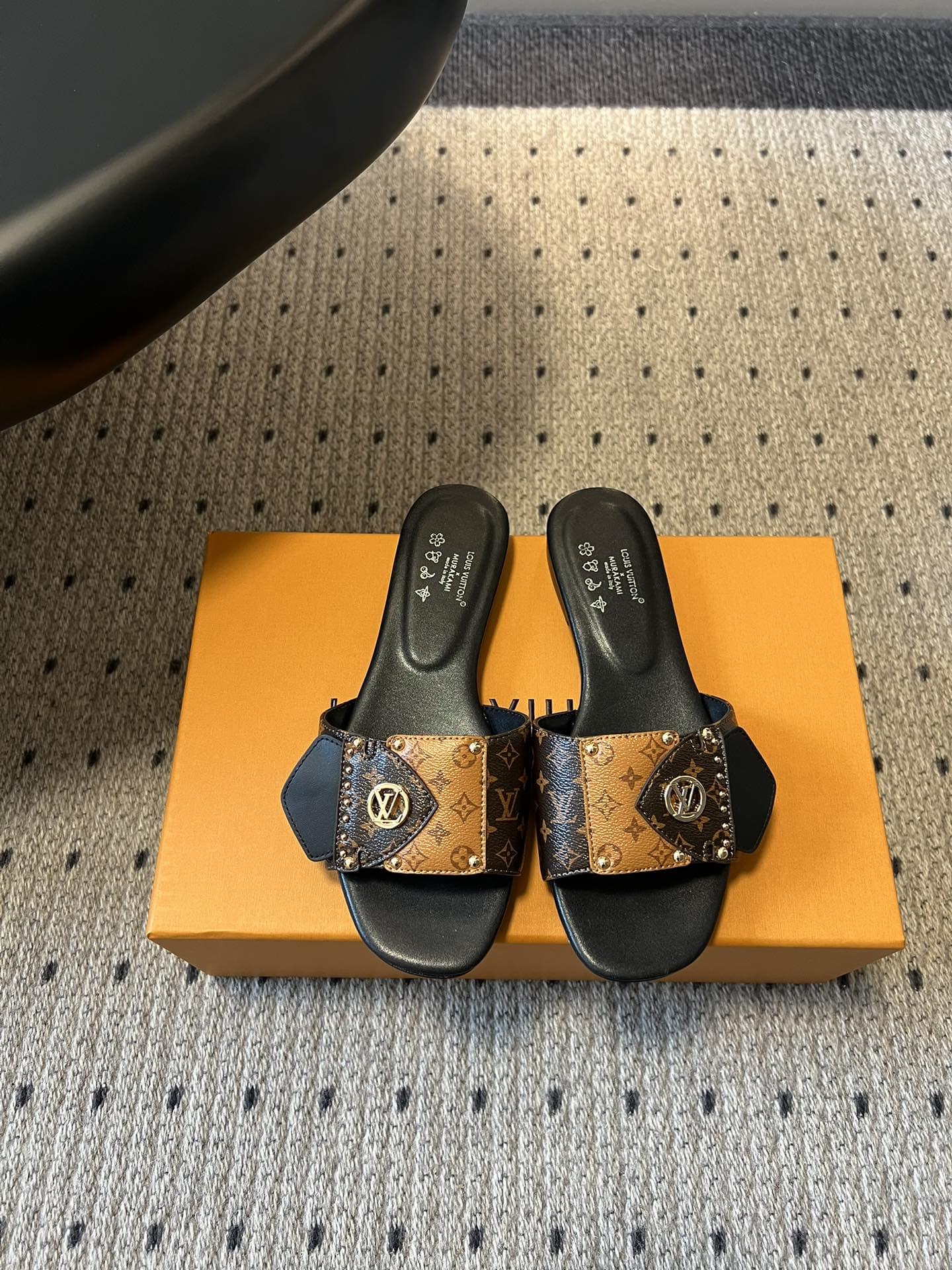 Elite Louis Vuitton LV Frame Replica Flat Mule